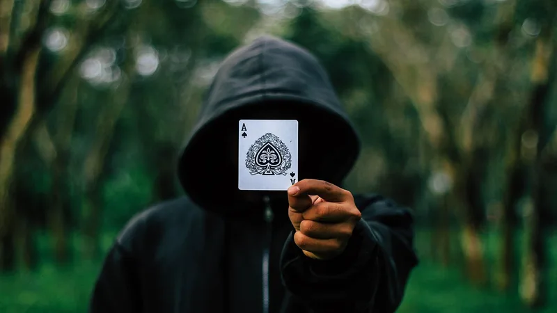 tải game bài HL8: Hướng Dẫn Chơi Tài Xỉu Chi Tiết - Casino Trực Tuyến Uy Tín | ace,  cards,  hooded,  hood,  man,  adult,  blur,  dark,  outdoors,  game,  poker,  win,  faceless,  anonymous,  magician,  magic,  magic trick,  game,  game,  poker,  poker,  win,  anonymous,  anonymous,  magician,  magician,  magic,  magic,  magic,  magic,  magic